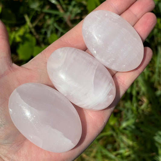 Mangano Calcite Crystal Palmstones