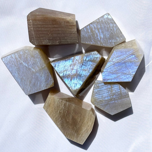 Flashy Blue Moonstone Freeforms - Bundle #2 from UK Wholesale Crystals