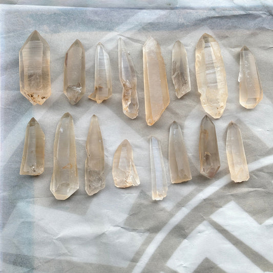 Golden Lemurian Quartz Bundle 495g 16 Pieces from UK Wholesale Crystals